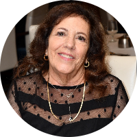 headshot of Audrey  Marlow