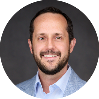 headshot of David  Skinner