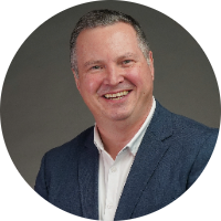 headshot of Rob  Hess